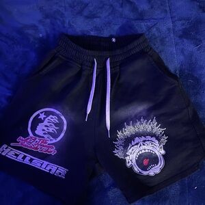 Hellstar Men's Black Graphic Athletic Shorts